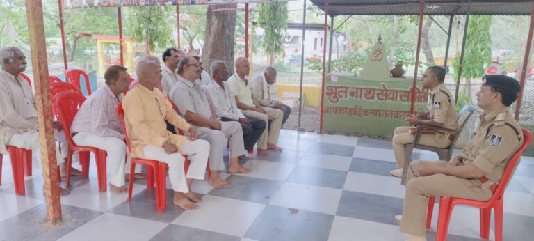 अब पेंशनधारी विशिष्टजनों की समस्या का समाधान पुलिस करेगी
